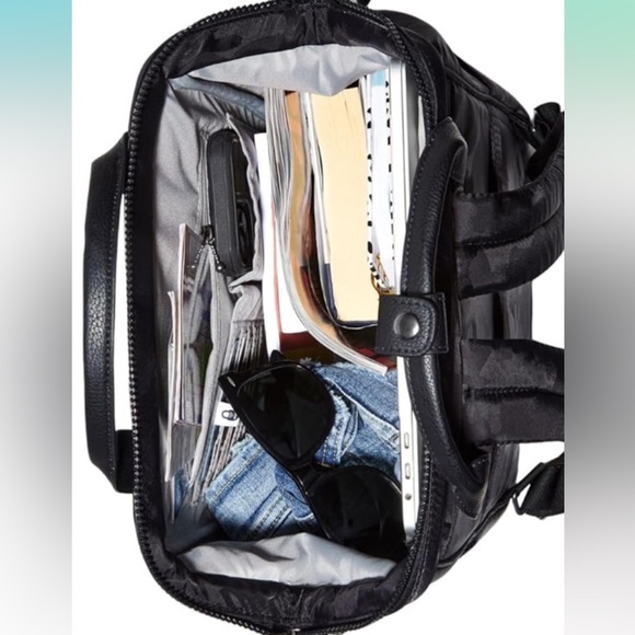 Baggallini Soho Backpack - Picture 15 of 15